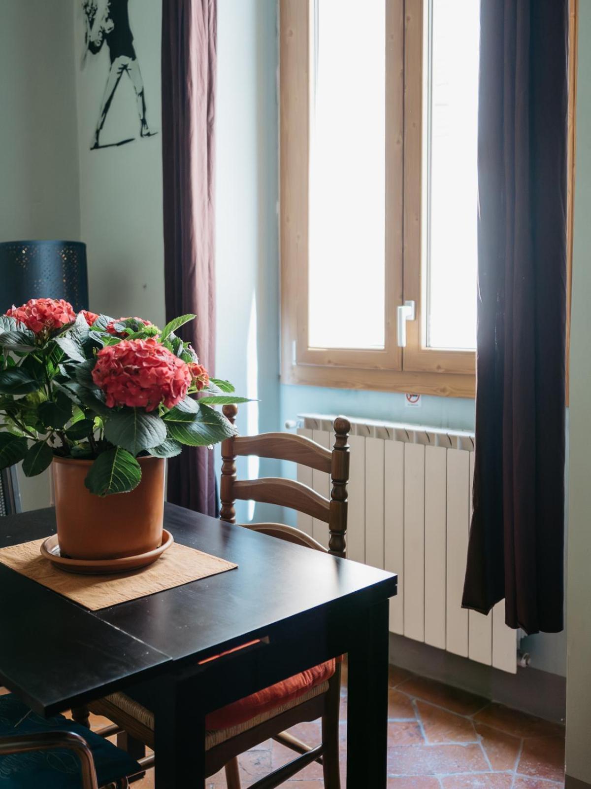 The Smallest Hostel Of Florence Extérieur photo